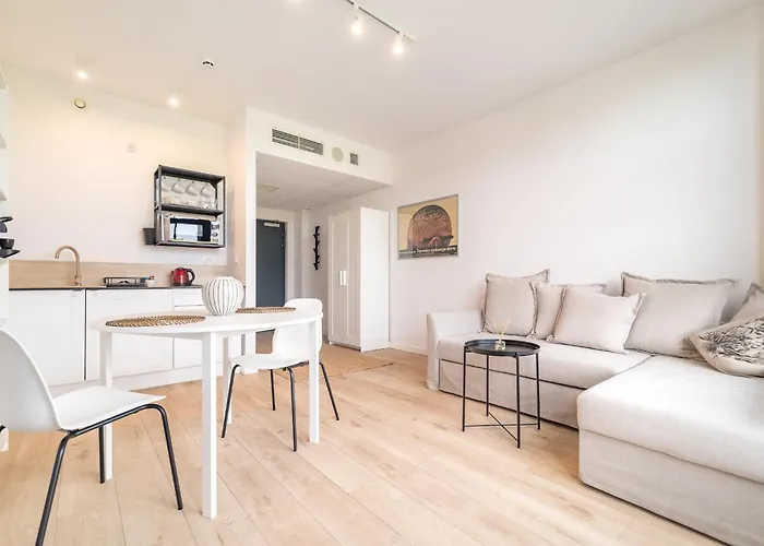 Bierutowska 57b By Homeprime * 弗罗茨瓦夫